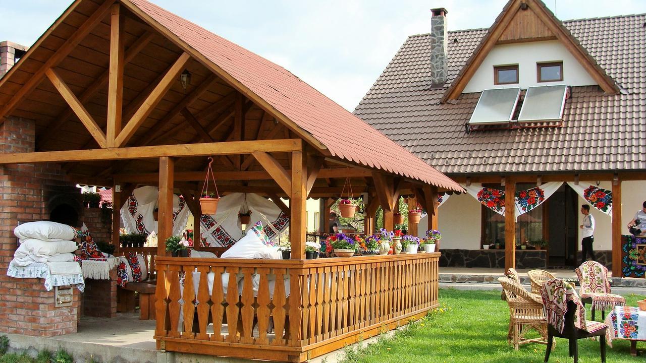 Pensiunea Rares Bistrita Bargaului Exterior photo
